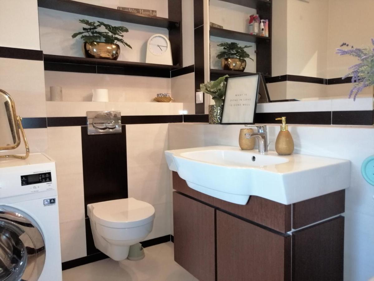 Orange Water Apartment Γκντανσκ Εξωτερικό φωτογραφία